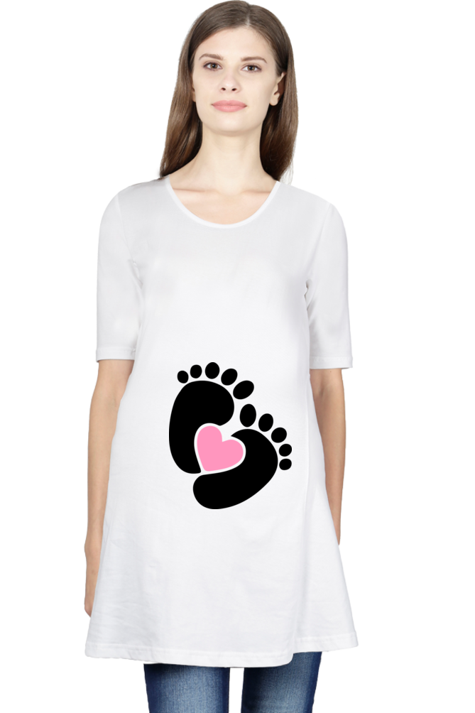 Maternity Half Sleeve T-Shirt with Baby Footprint Heart Design