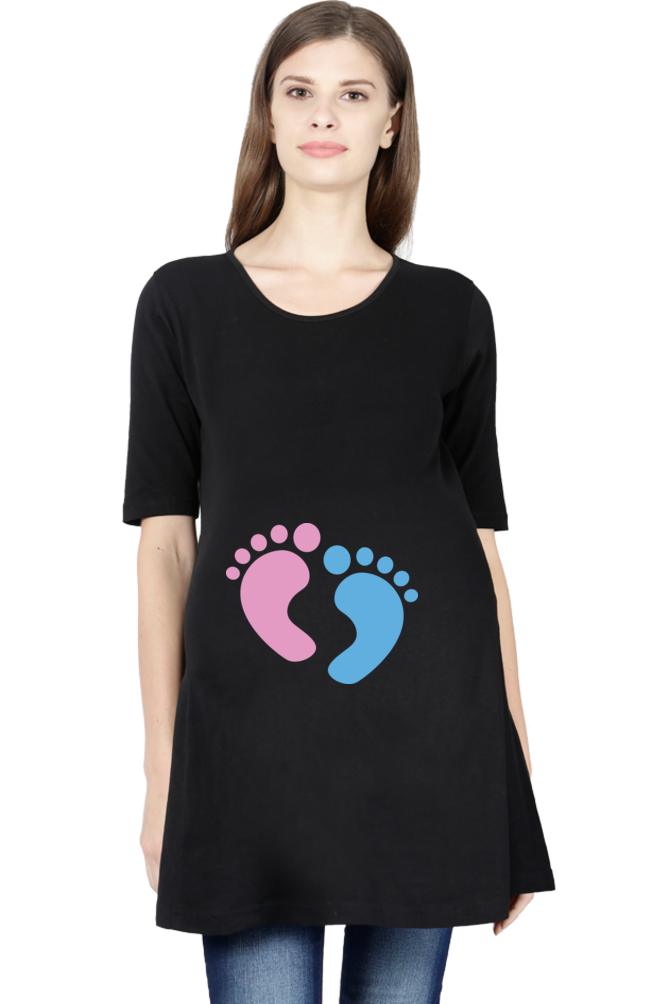 Maternity Half Sleeve T-Shirt with Baby Feet Design